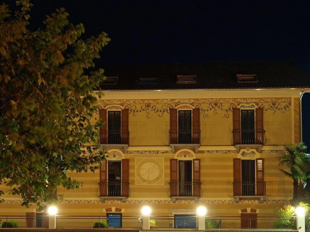 Hotel La Meridiana, Lake & Spa アスコナ エクステリア 写真